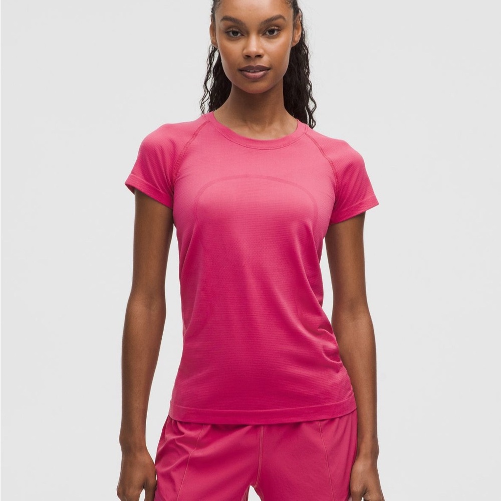 Lululemon Swiftly Tech